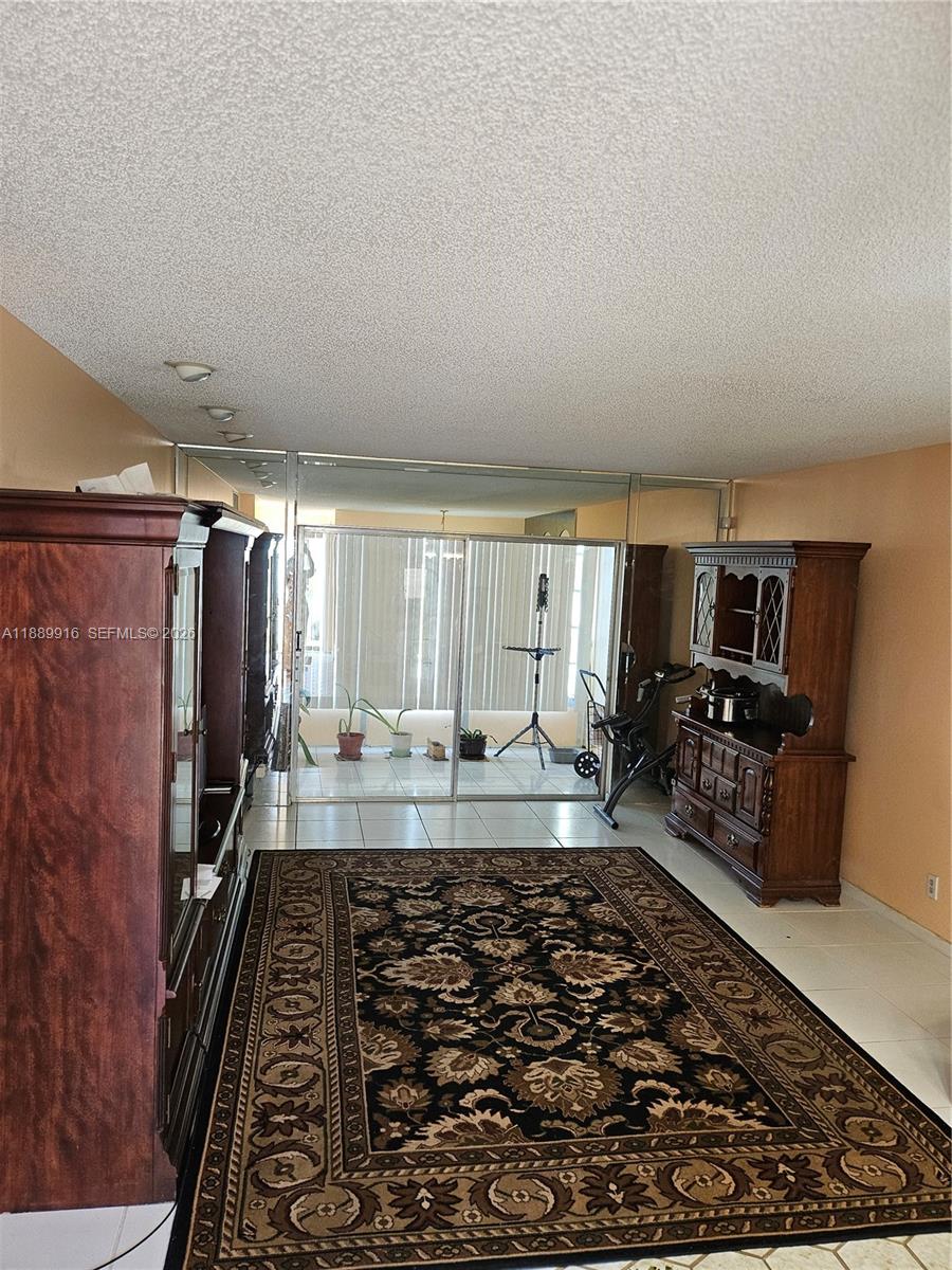 KAHLUA GARDENS CONDO - Residential
