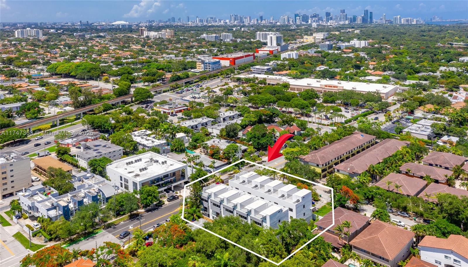 PALMHURST - Residential Lease