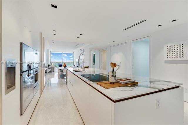 OCEANA BAL HARBOUR CONDO - Residential