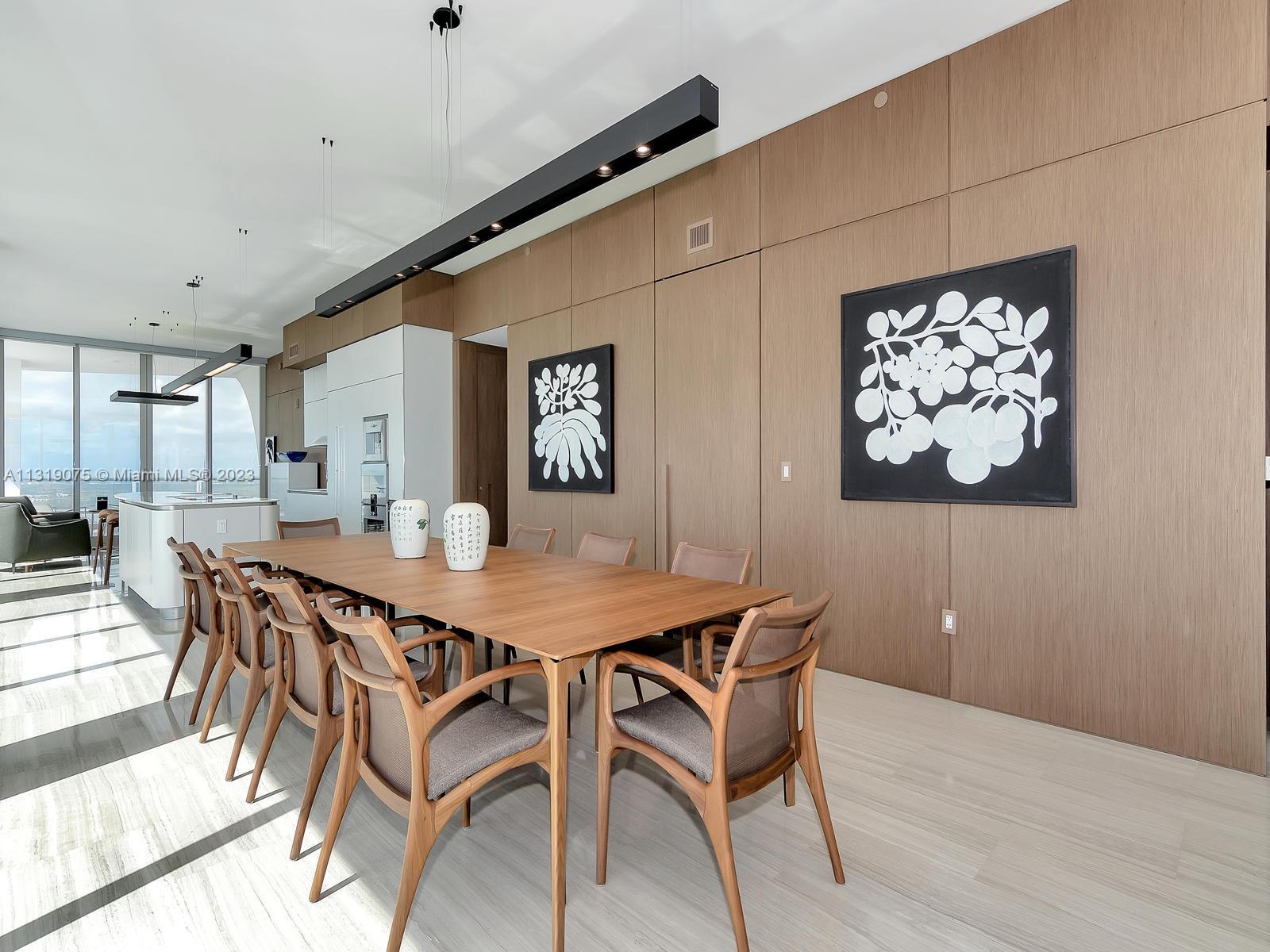 JADE SIGNATURE CONDO - Residential
