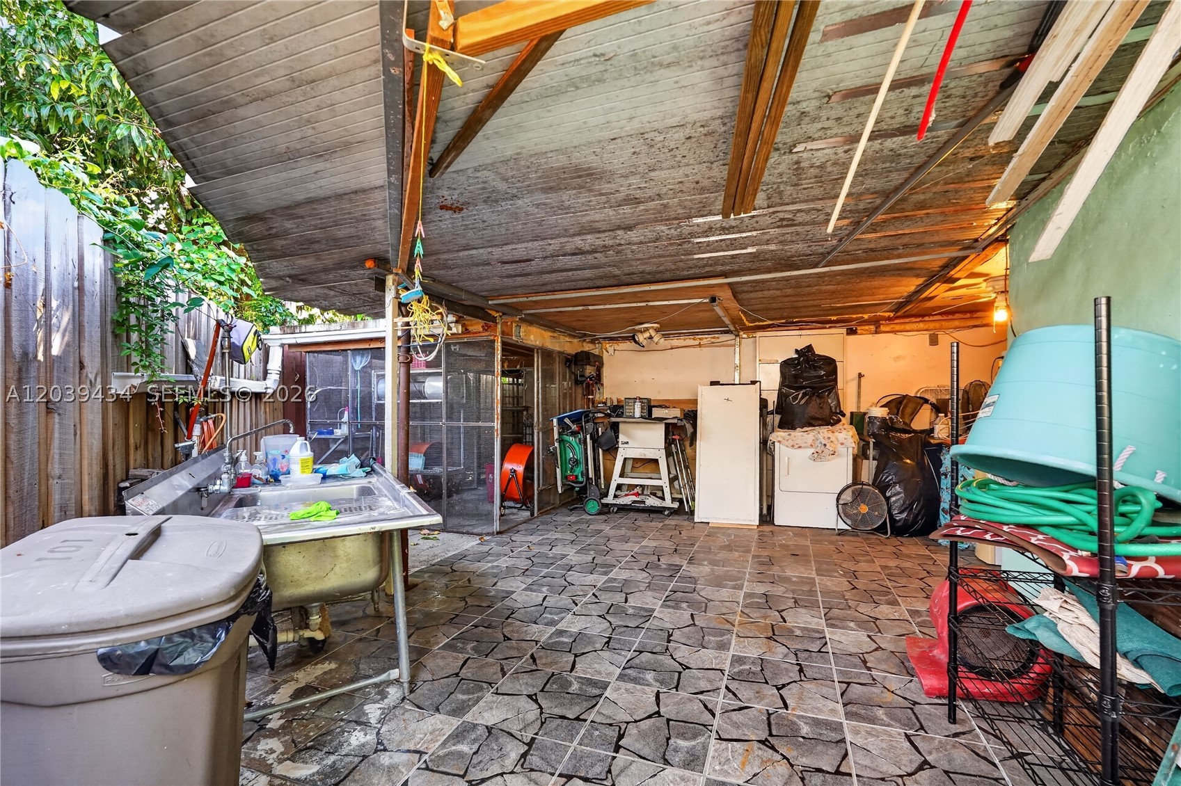 ANDERSON HEIGHTS - Residential