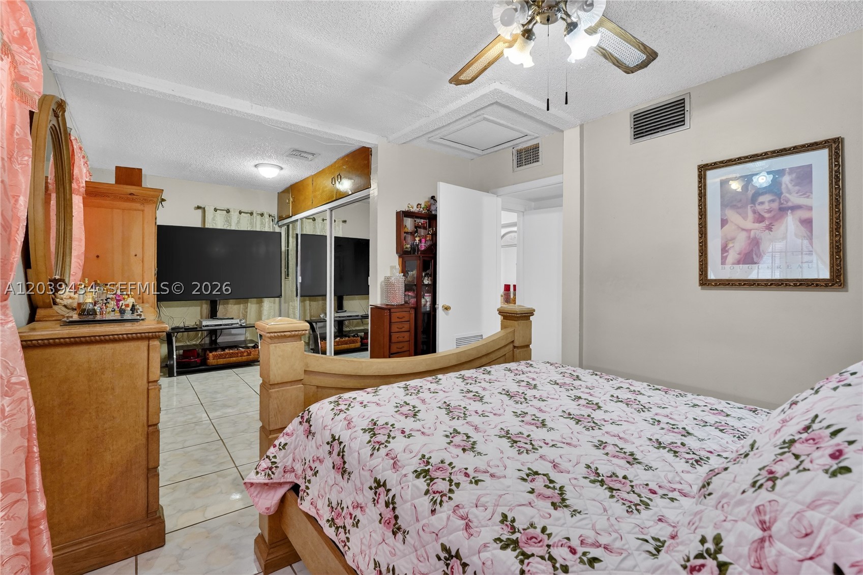ANDERSON HEIGHTS - Residential