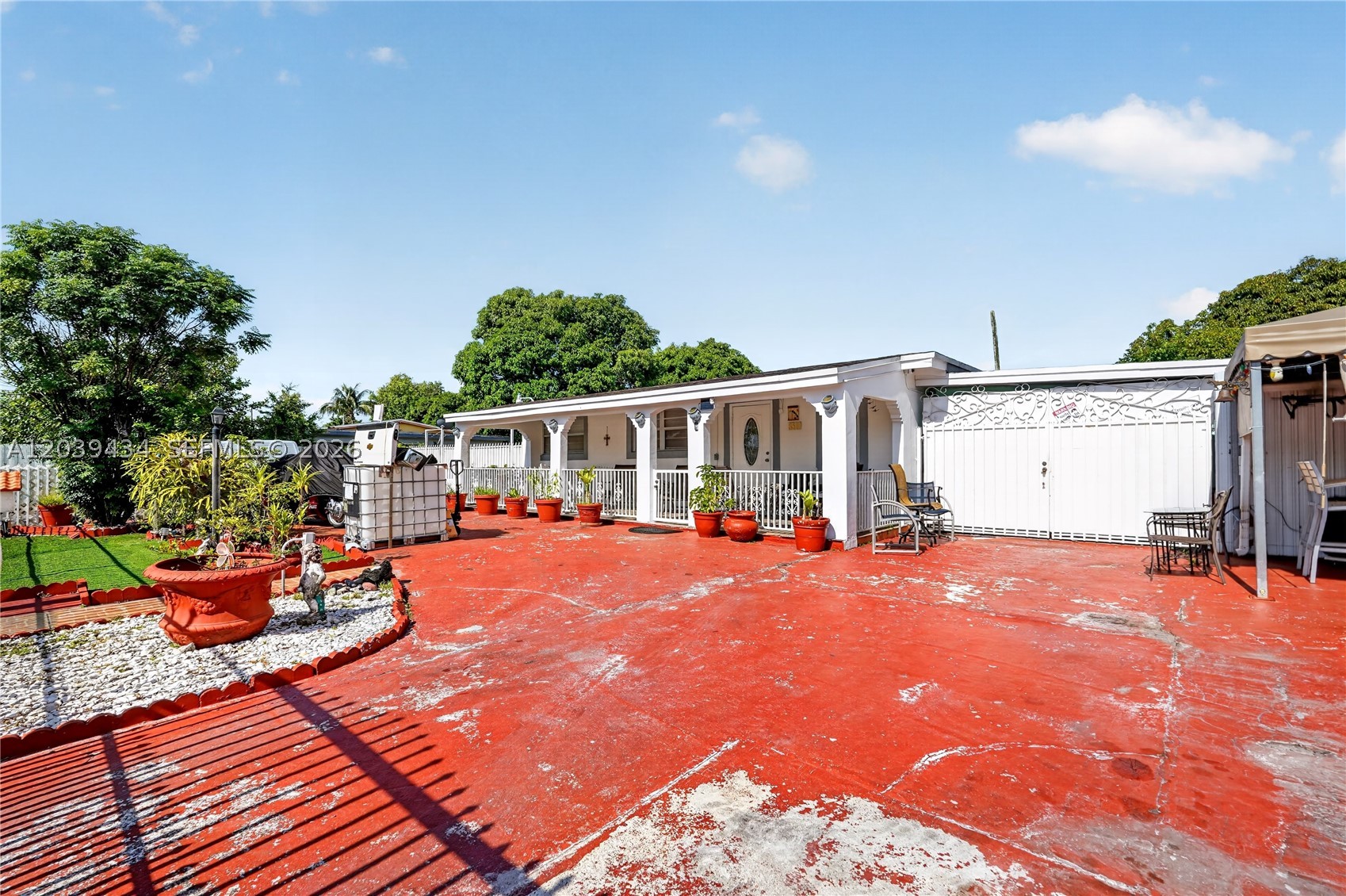 ANDERSON HEIGHTS - Residential