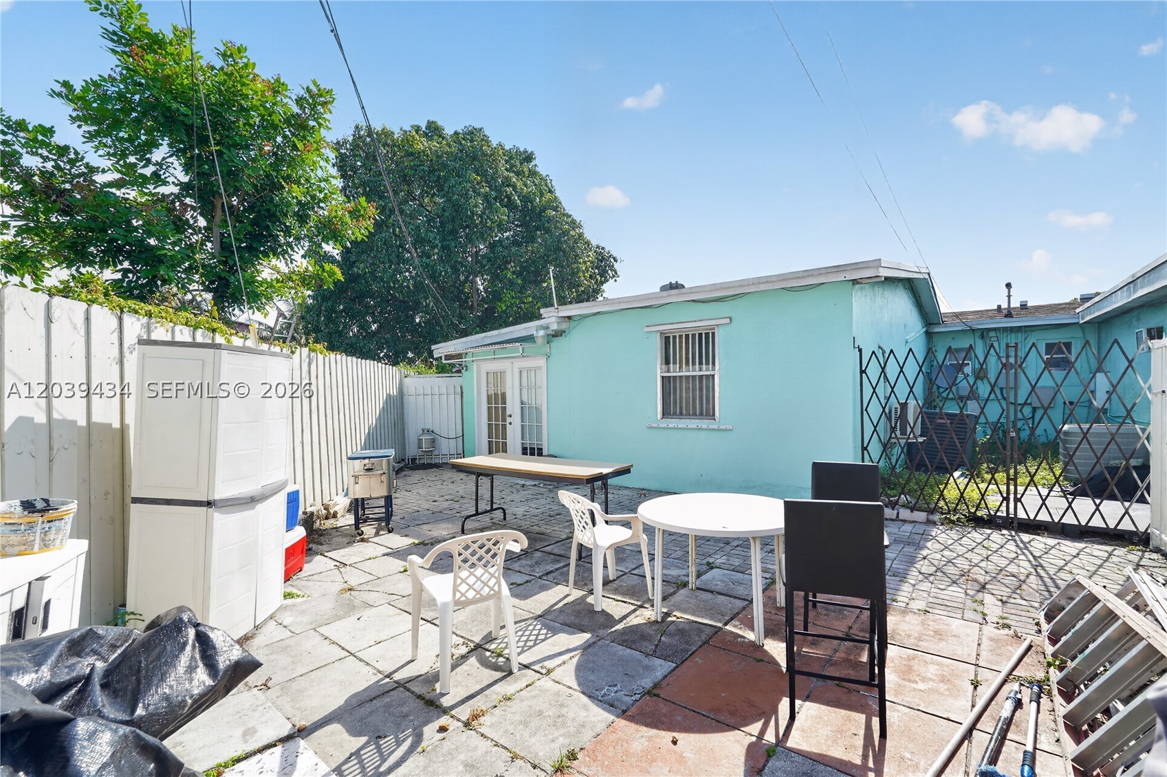 ANDERSON HEIGHTS - Residential