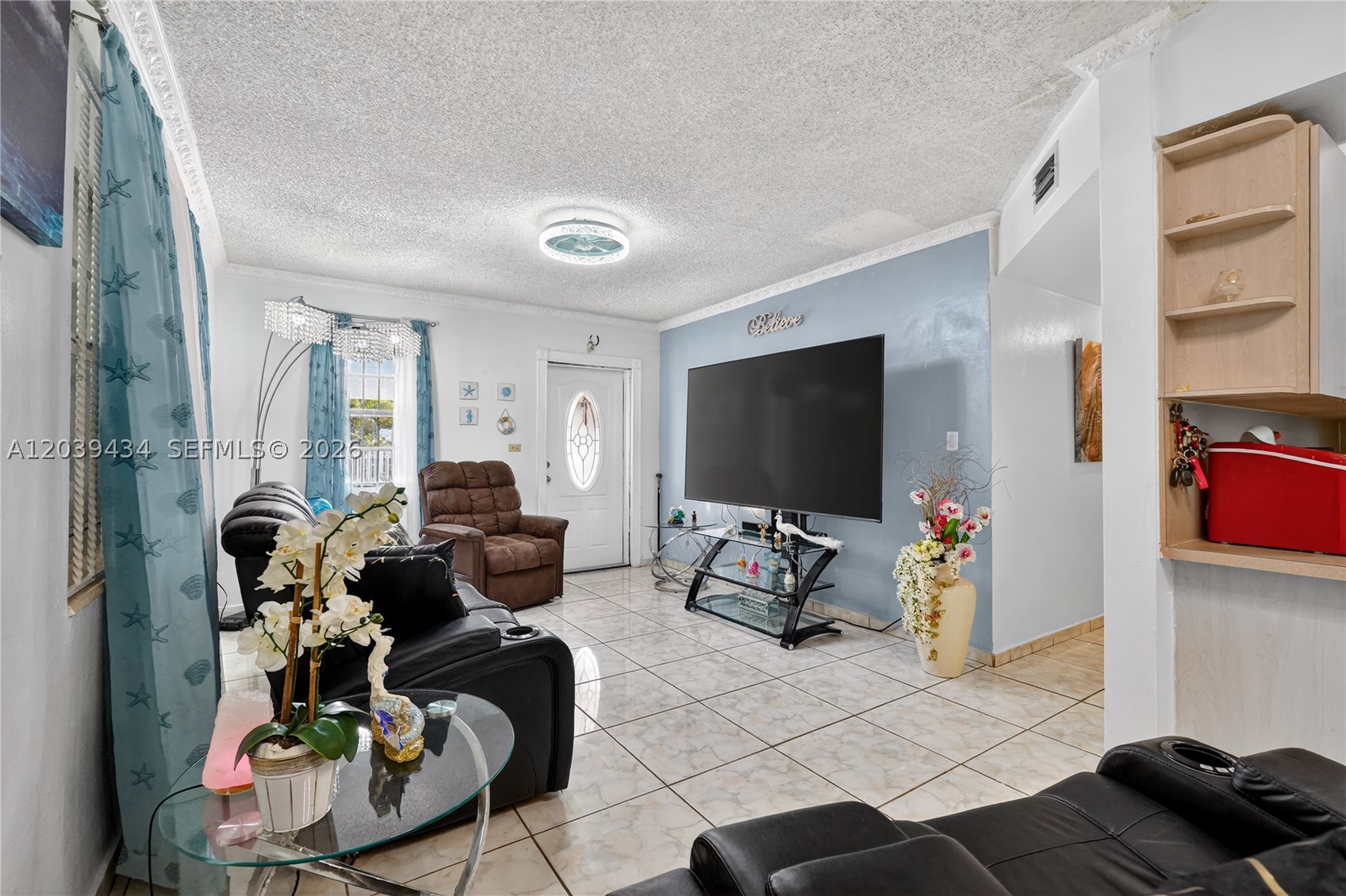 ANDERSON HEIGHTS - Residential