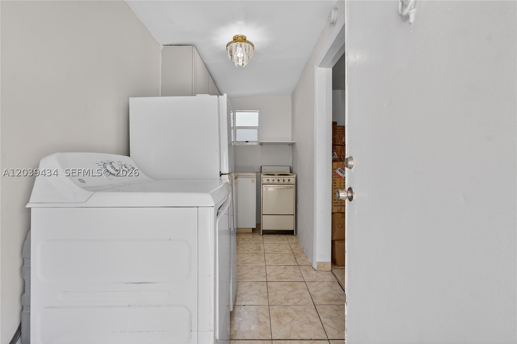 ANDERSON HEIGHTS - Residential
