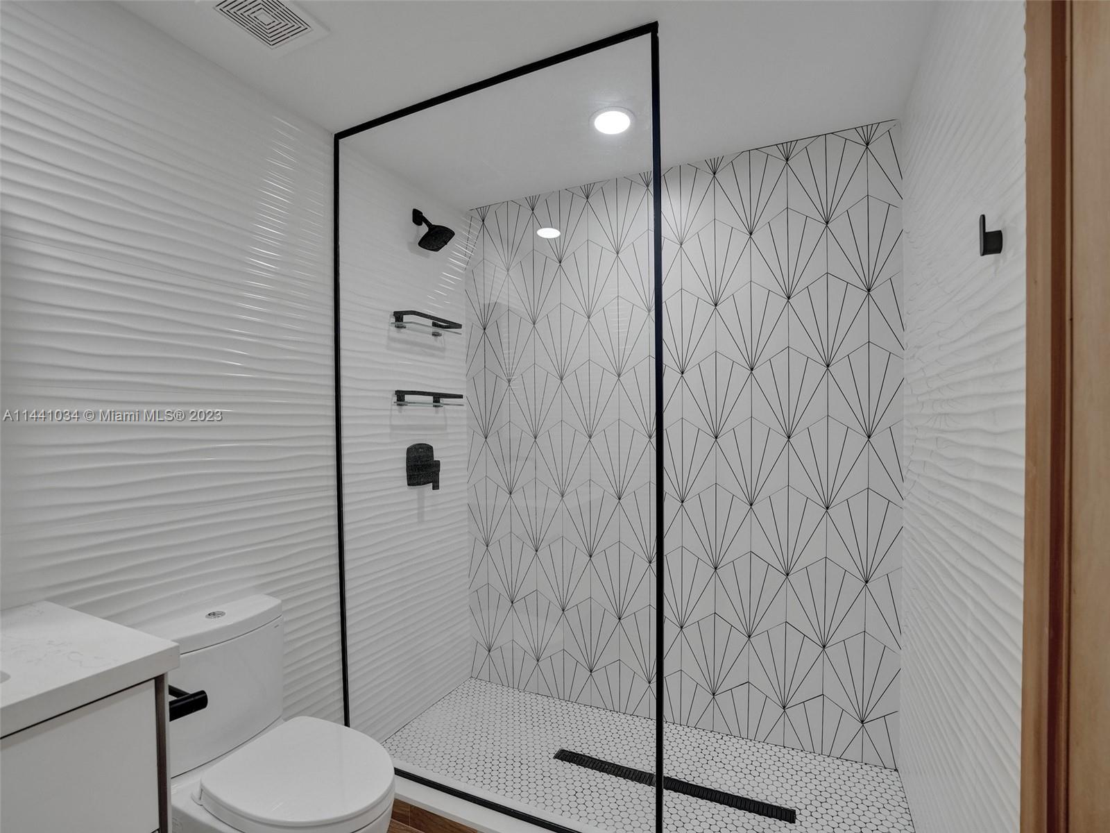 ONE MIAMI WEST CONDO - Residential Lease