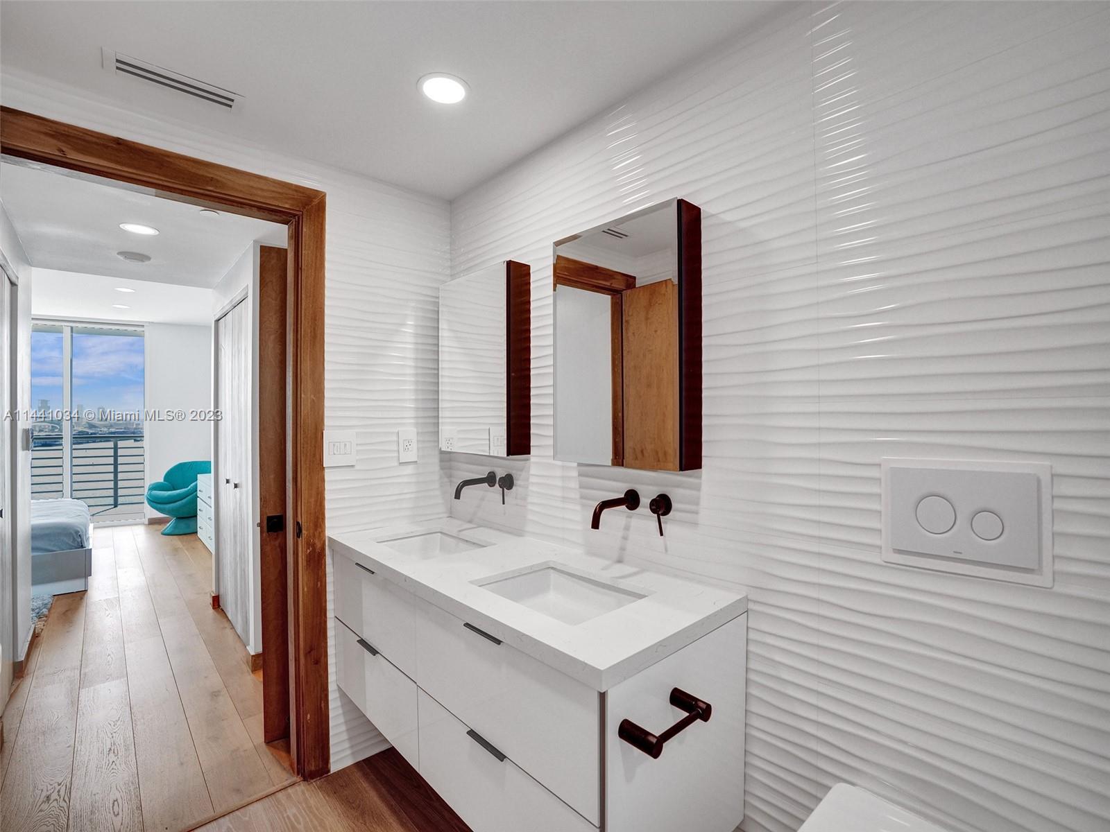 ONE MIAMI WEST CONDO - Residential Lease