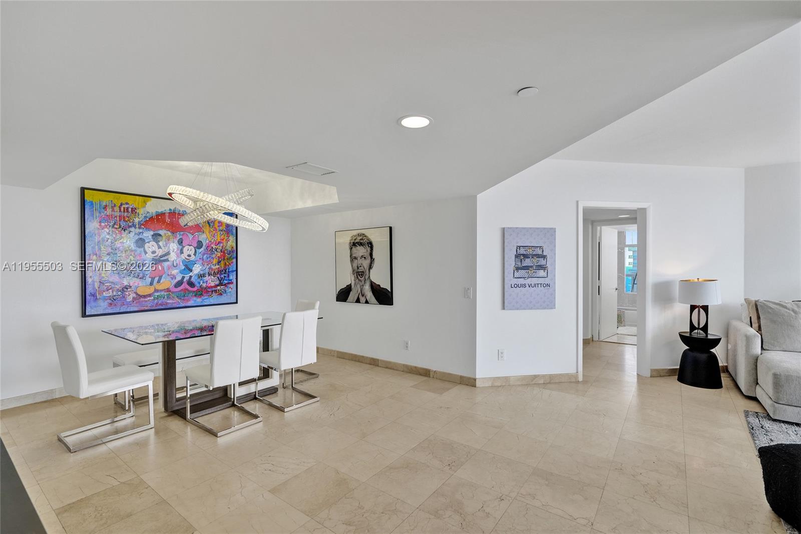 NORTH TOWER AT THE POINT - Residential