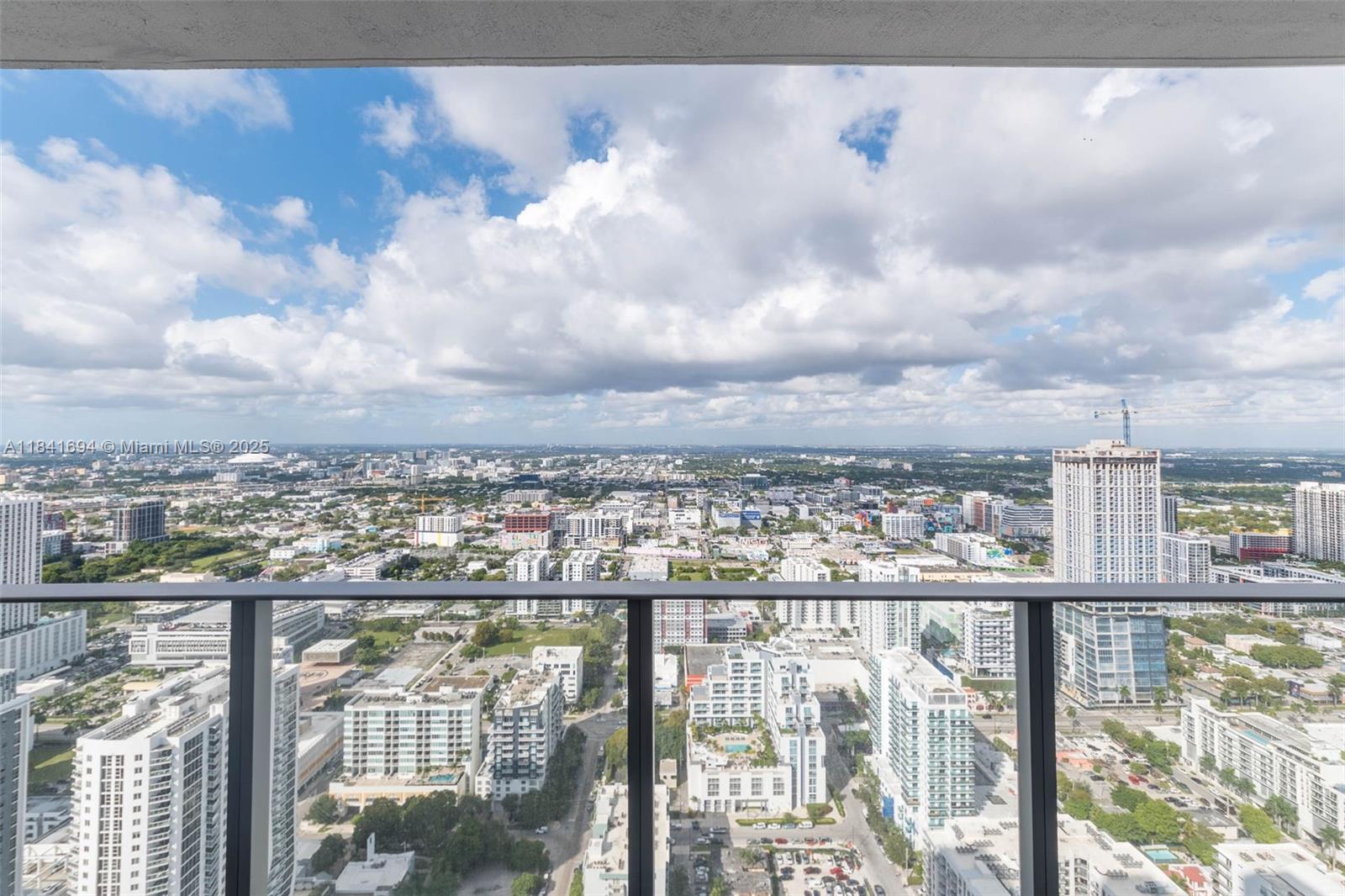 Aria Reserve Miami South T - Residential