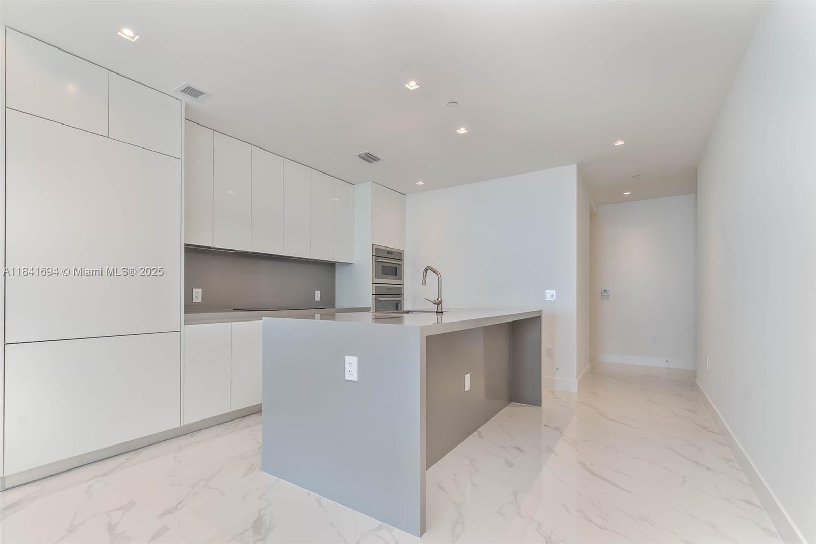 Aria Reserve Miami South T - Residential