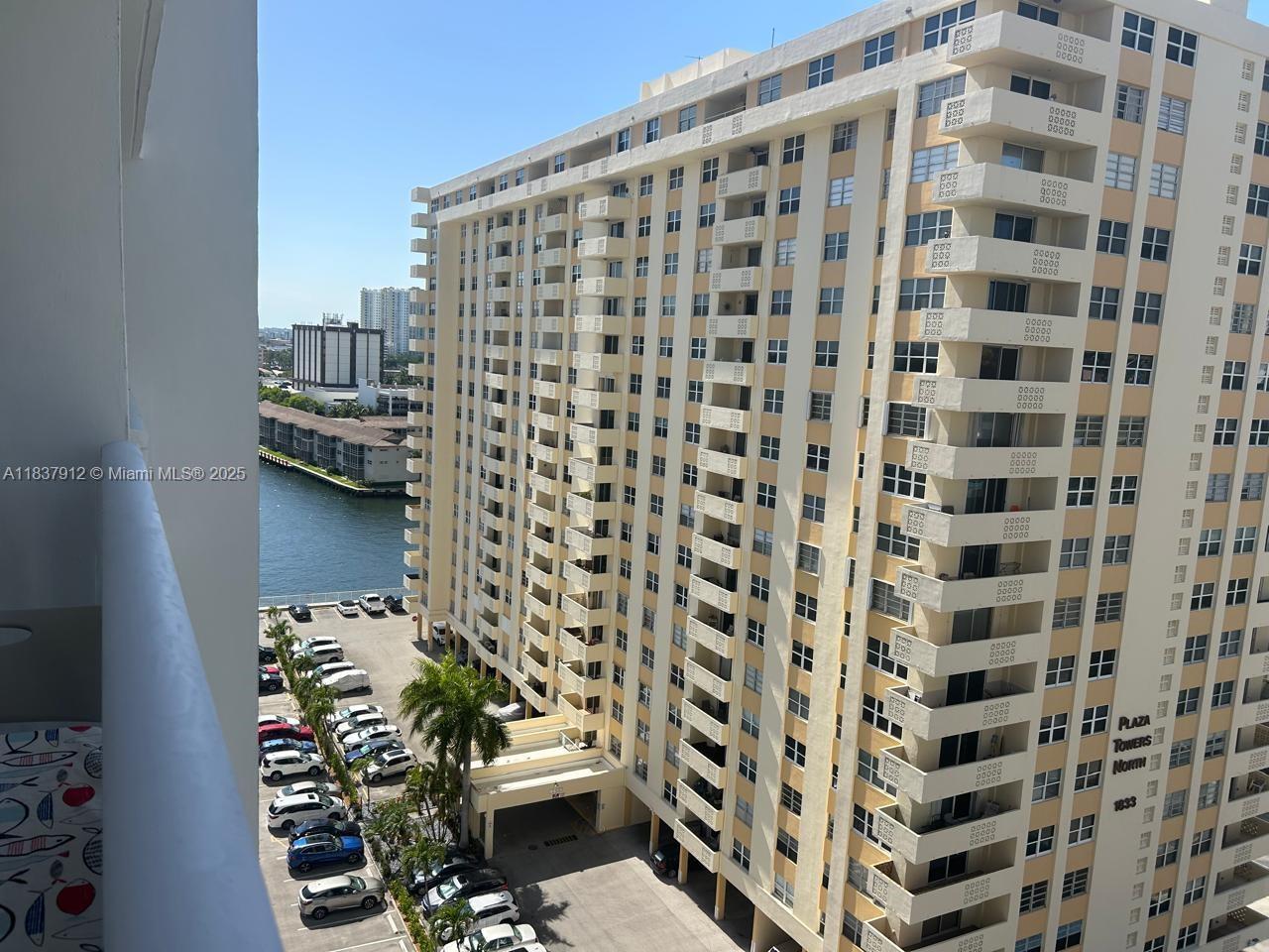 PLAZA TOWERS SOUTH CONDO - Residential