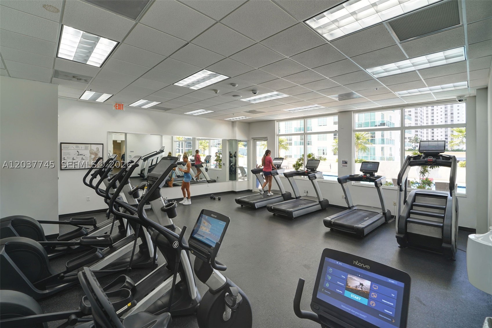 THE CLUB AT BRICKELL BAY - Residential