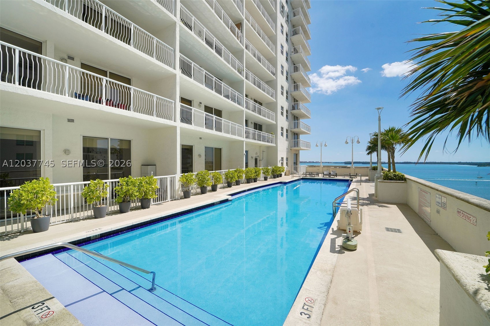 THE CLUB AT BRICKELL BAY - Residential