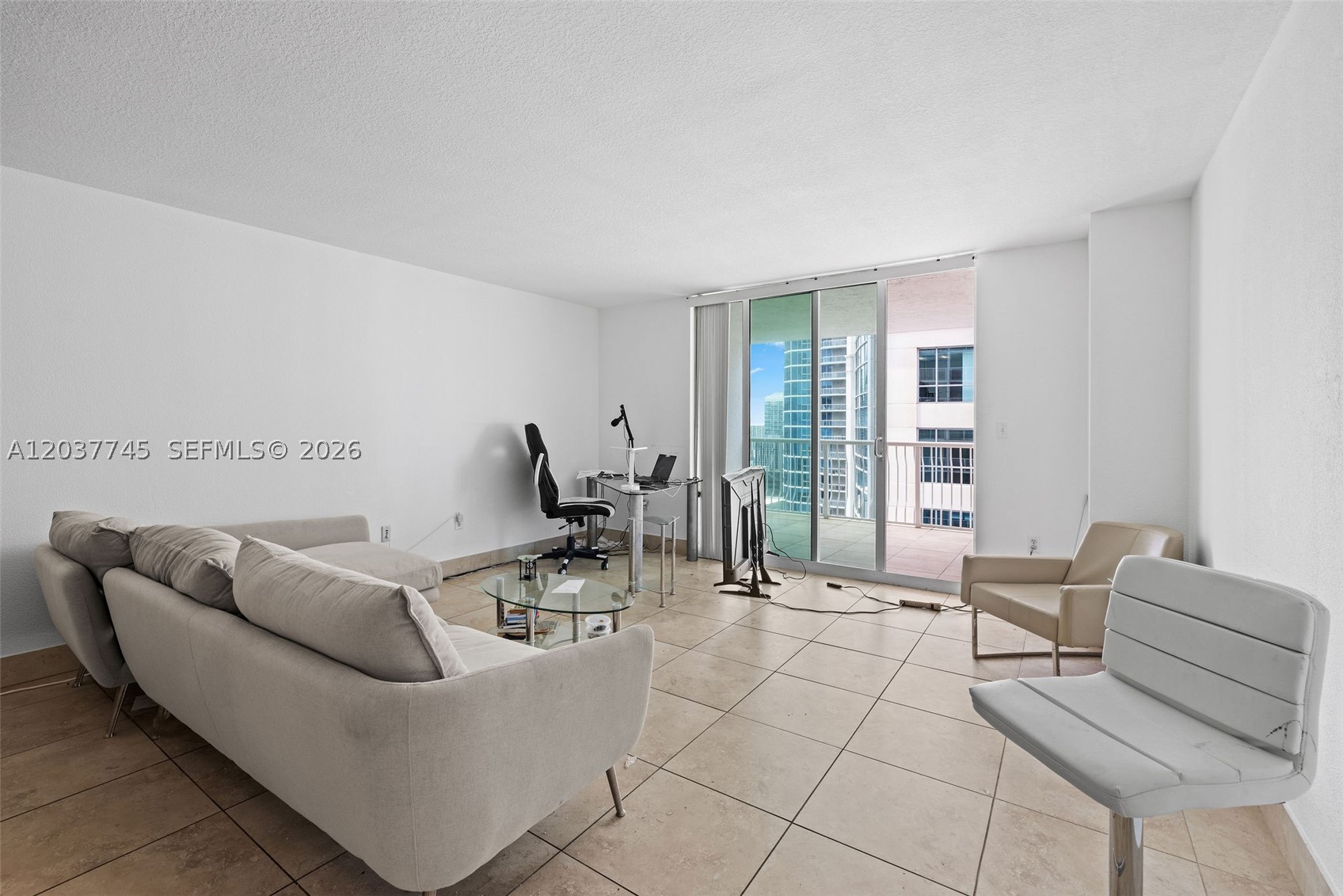 THE CLUB AT BRICKELL BAY - Residential
