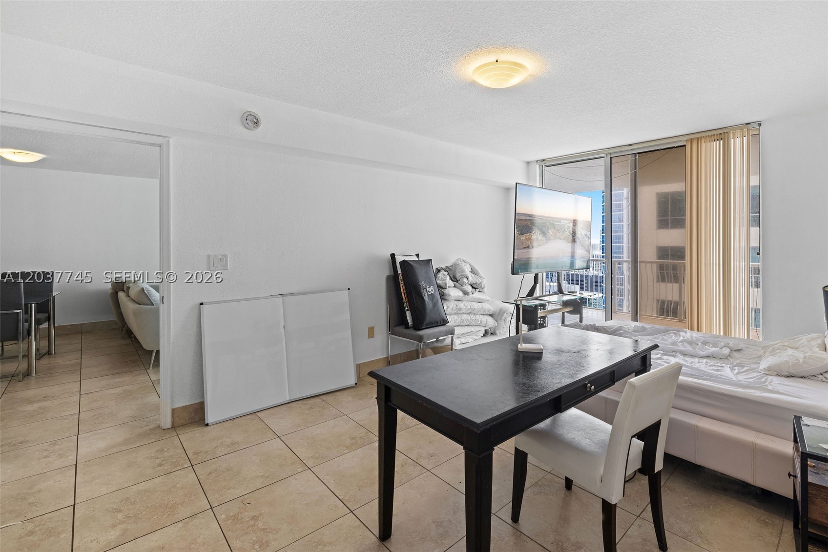 THE CLUB AT BRICKELL BAY - Residential