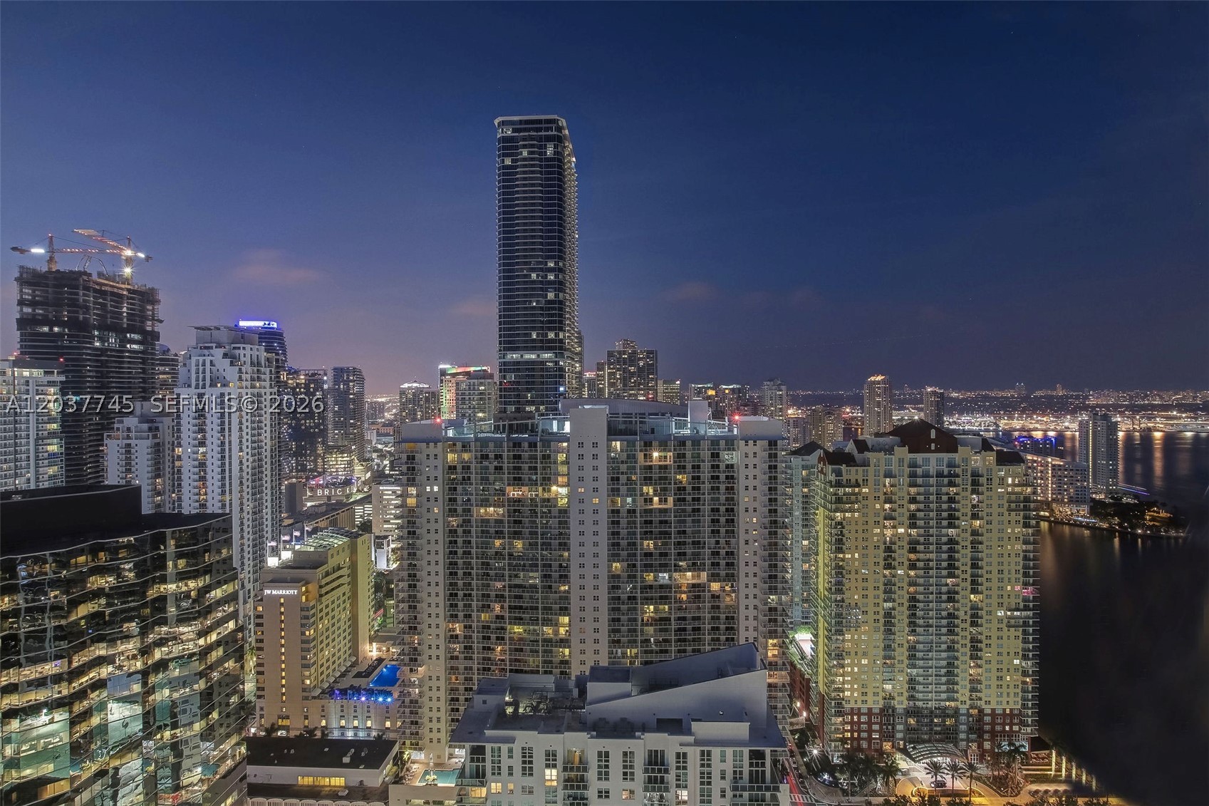 THE CLUB AT BRICKELL BAY - Residential
