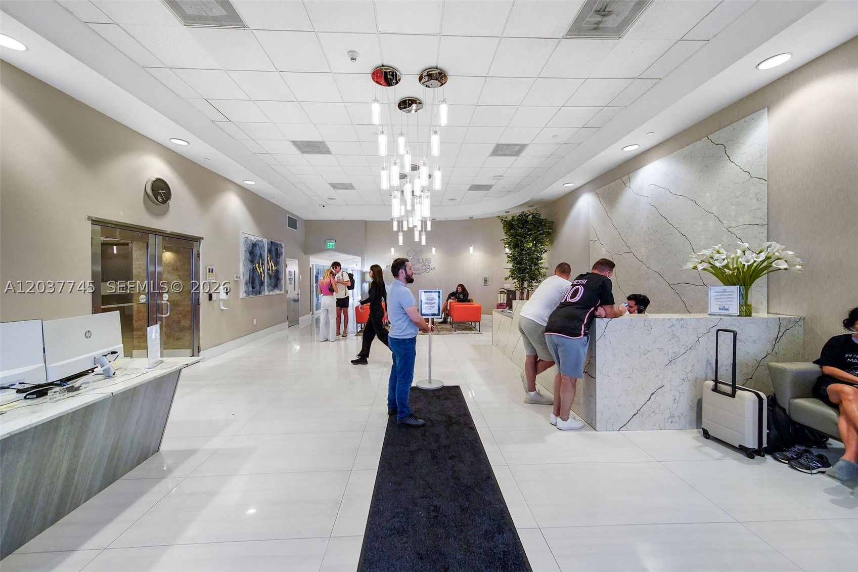 THE CLUB AT BRICKELL BAY - Residential