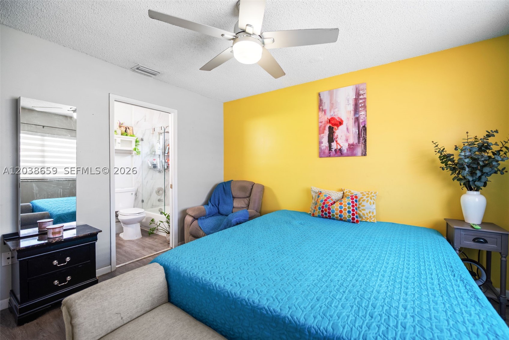 RESIDENCIAL EL PRADO COND - Residential