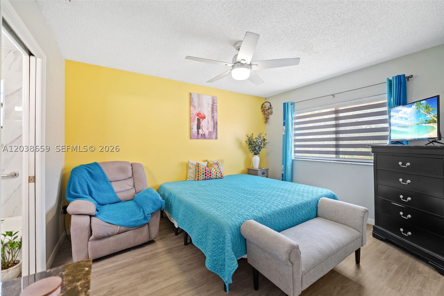 RESIDENCIAL EL PRADO COND - Residential