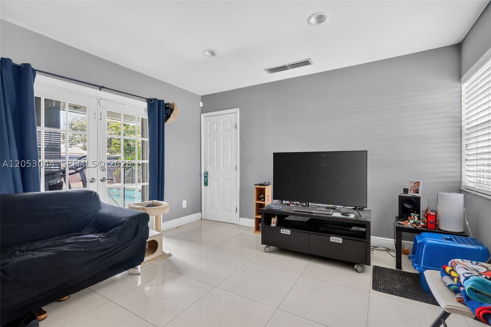 DRIFTWOOD ESTATES NO 12 - Residential