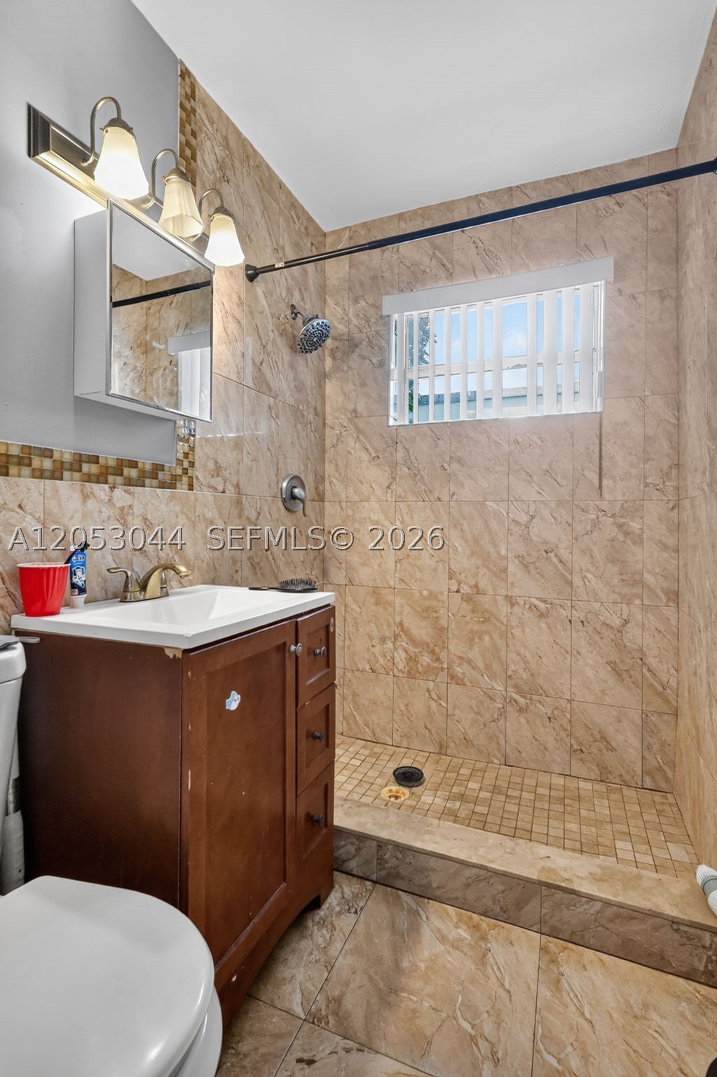 DRIFTWOOD ESTATES NO 12 - Residential