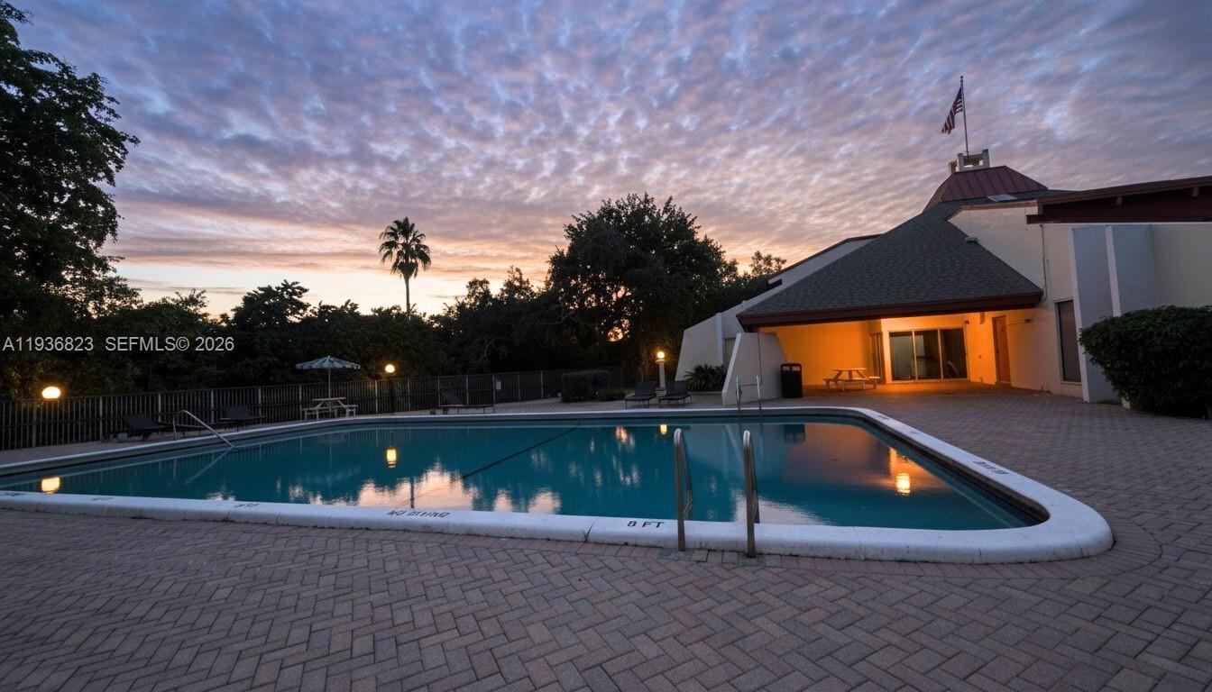SPANISH OAKS CONDO - Residential