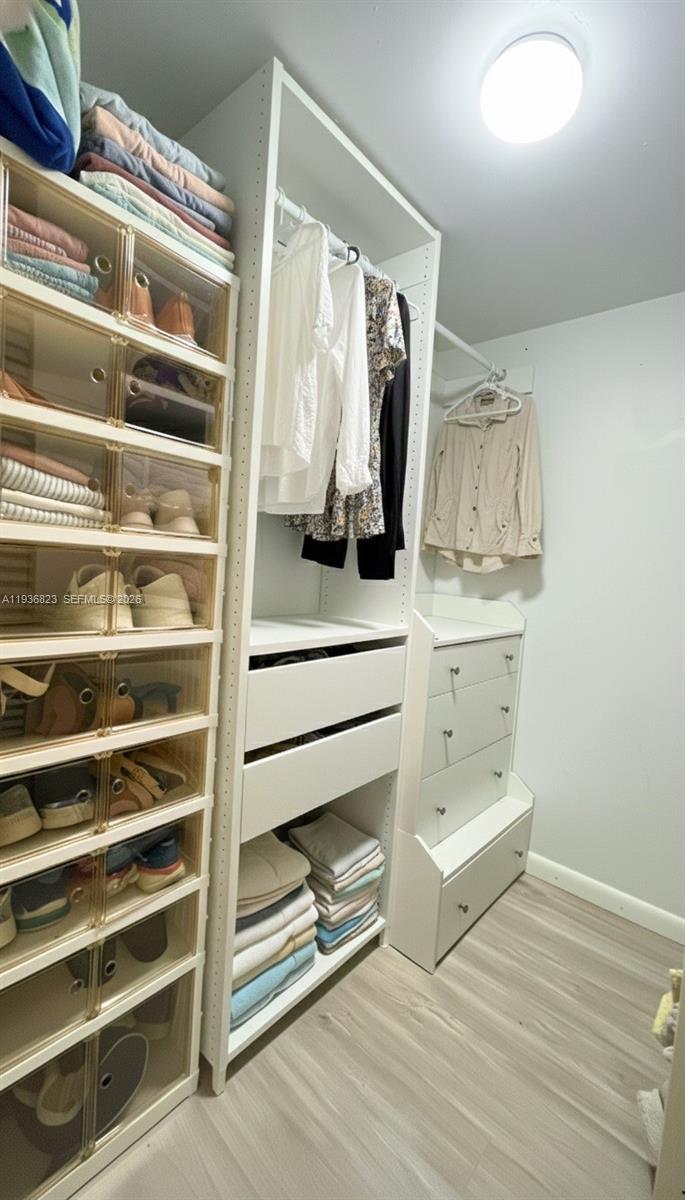 SPANISH OAKS CONDO - Residential