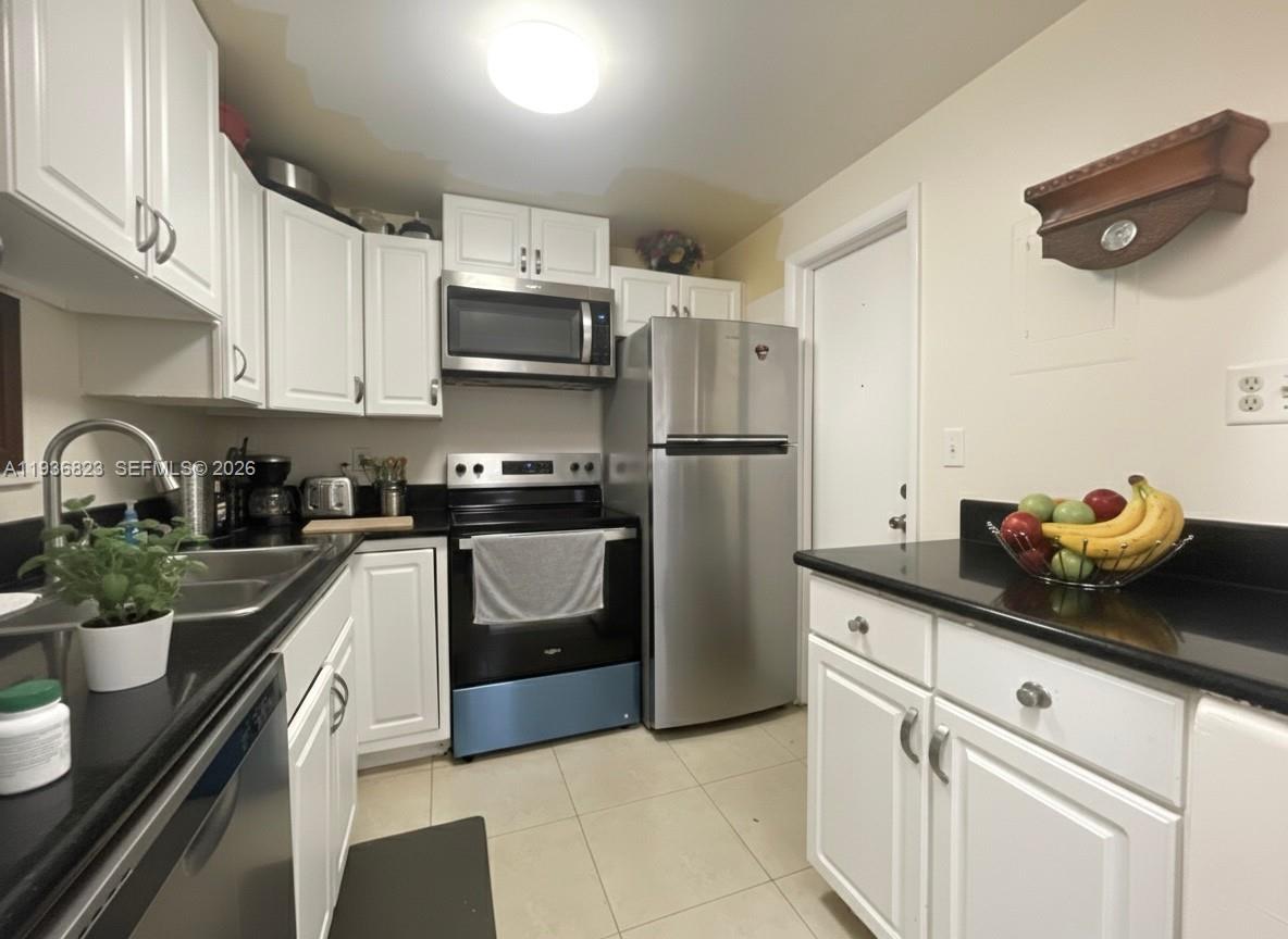 SPANISH OAKS CONDO - Residential