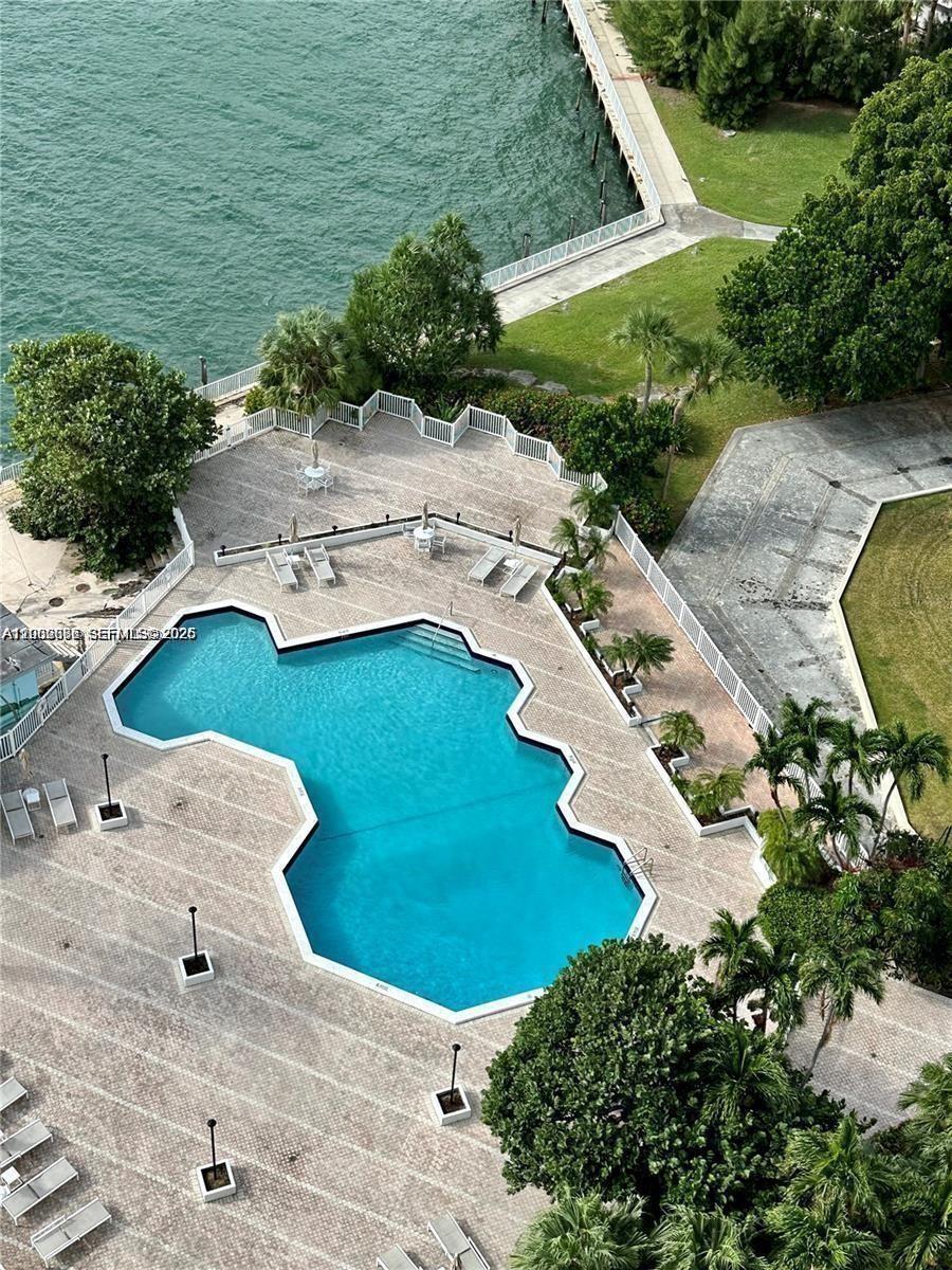 JOCKEY CLUB CONDO - Residential