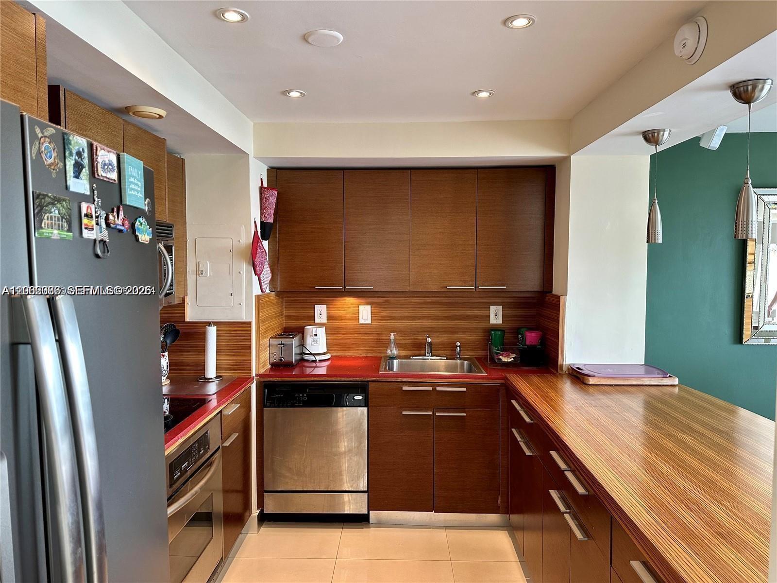 JOCKEY CLUB CONDO - Residential