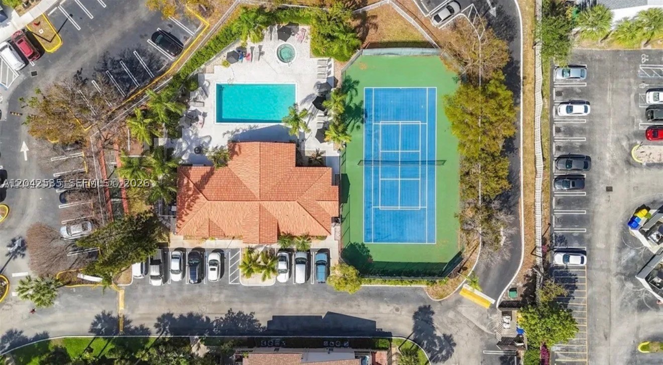 CLEAR LAKE CLUB CONDO - Residential