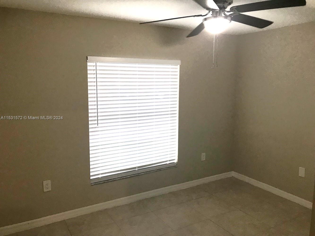 FRANKLIN PARK - Residential Lease