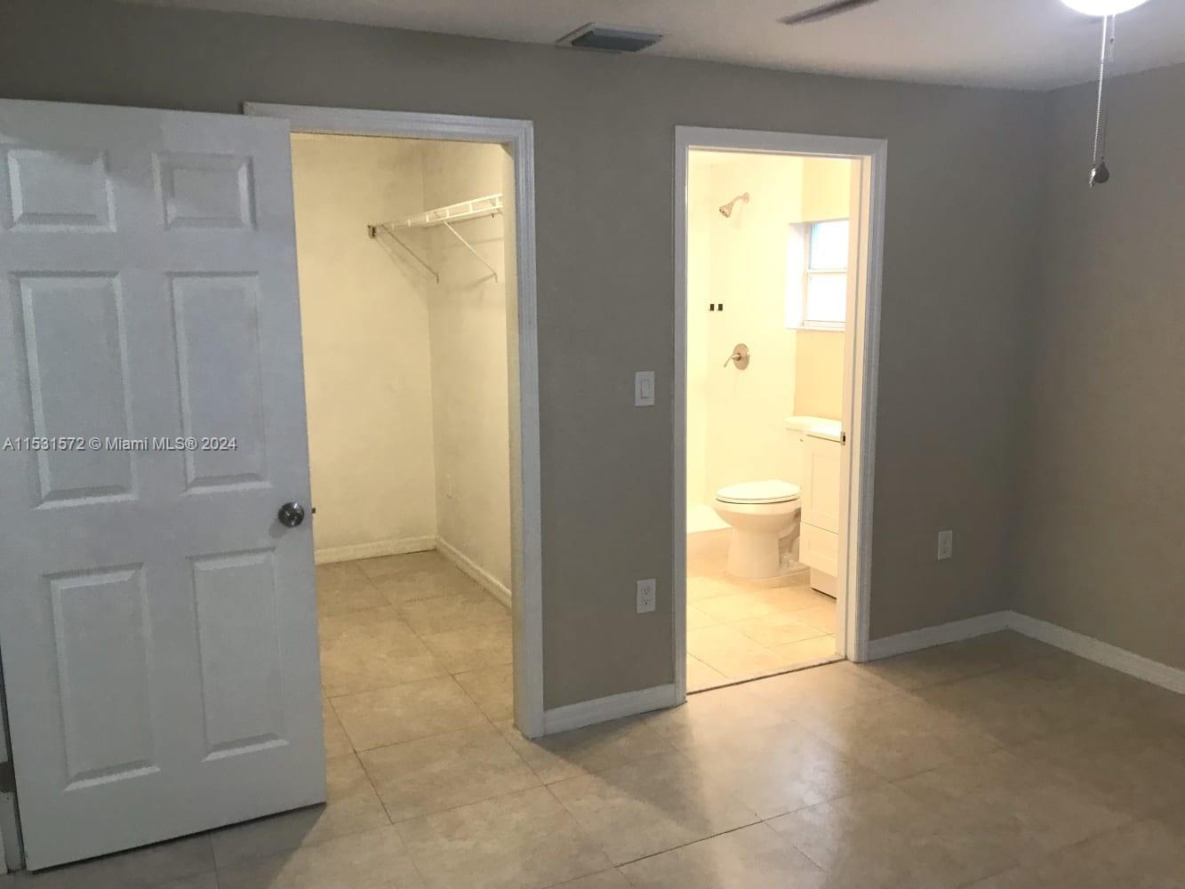 FRANKLIN PARK - Residential Lease