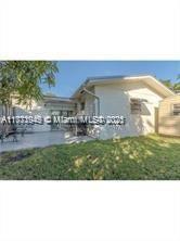 BROADVIEW COUNTRY CLUB - Residential Lease