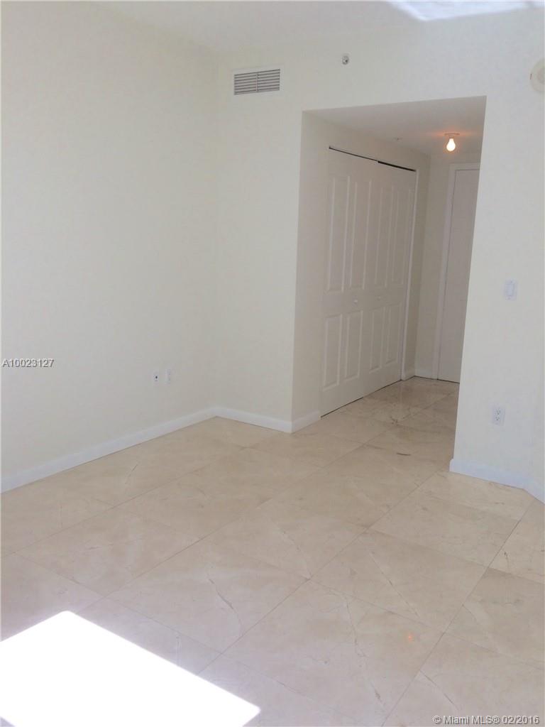 SOLARIS BRICKELL BAY - Residential Lease