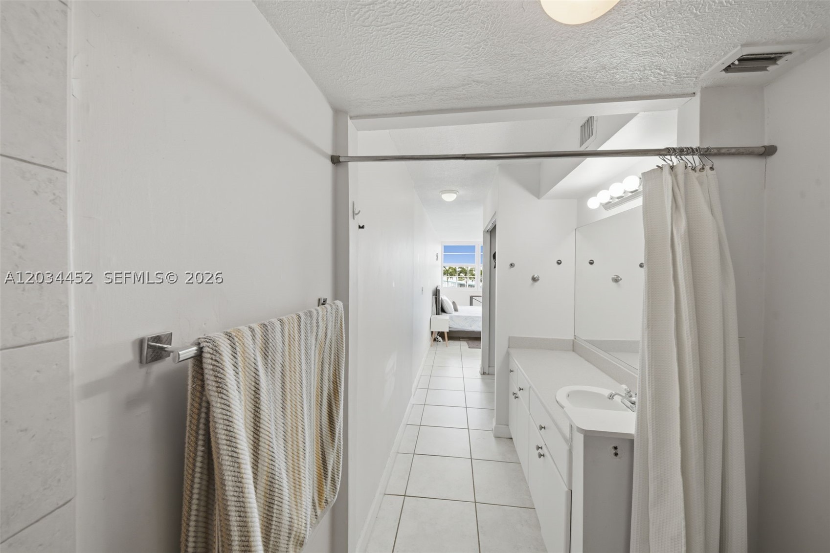 VILLA BAY VISTA CONDO - Residential
