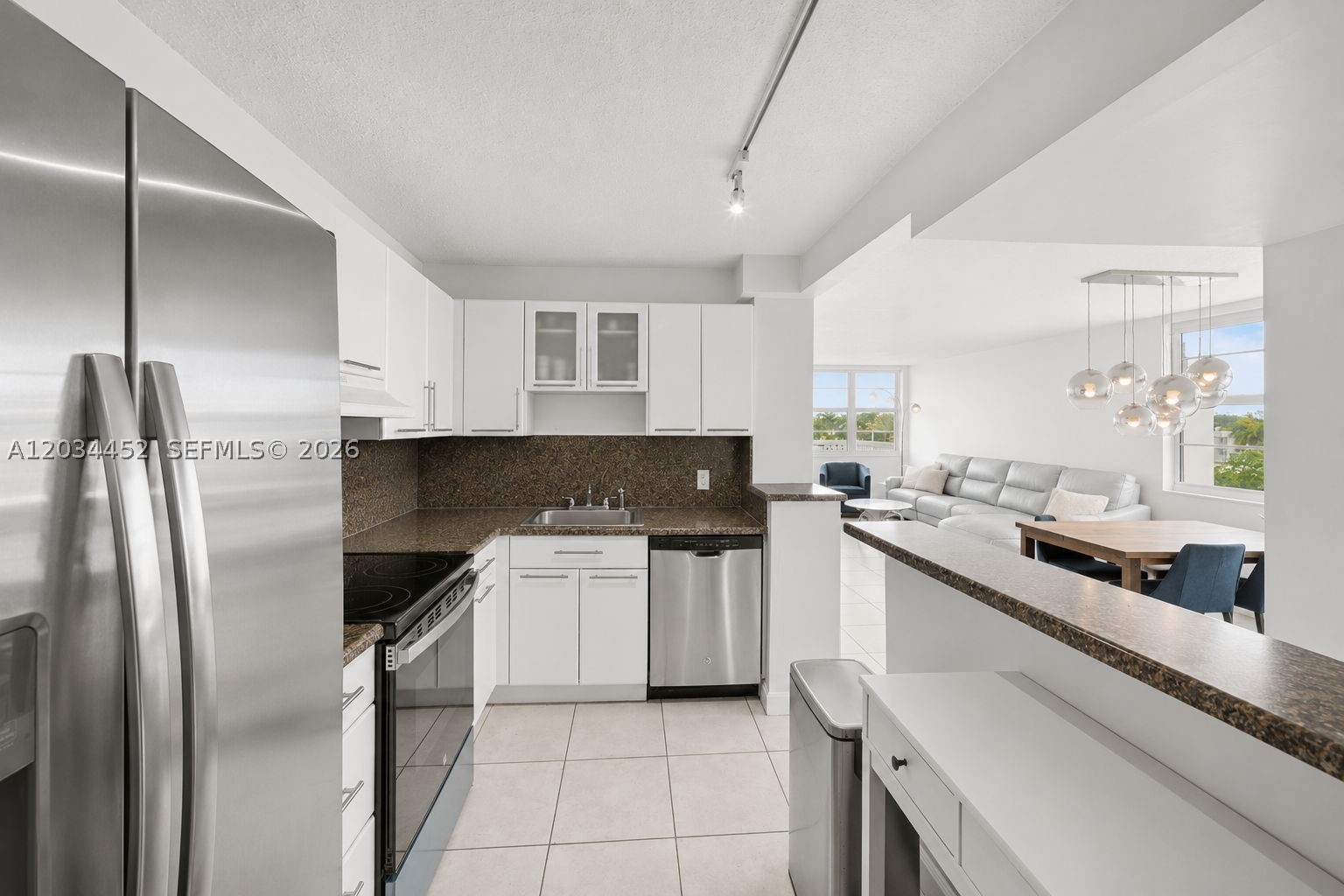 VILLA BAY VISTA CONDO - Residential