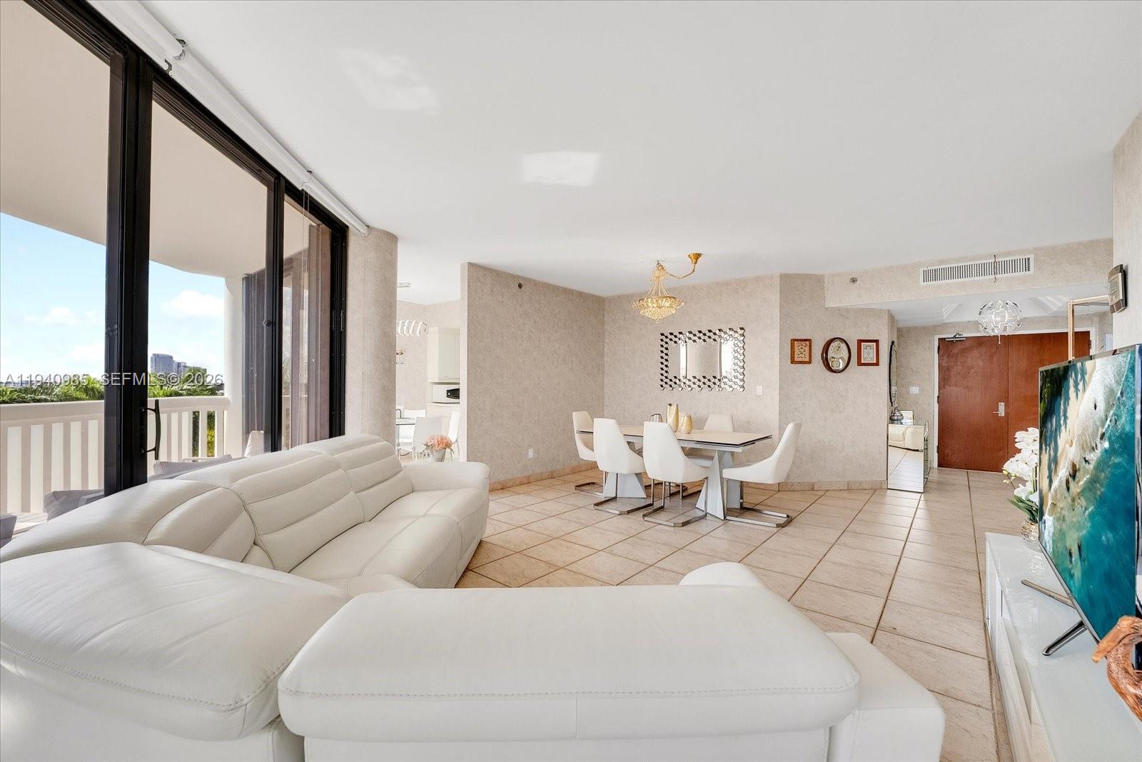 WILLIAMS ISLAND - Residential