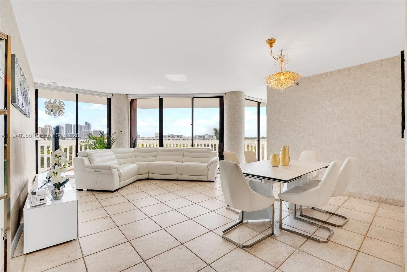 WILLIAMS ISLAND - Residential