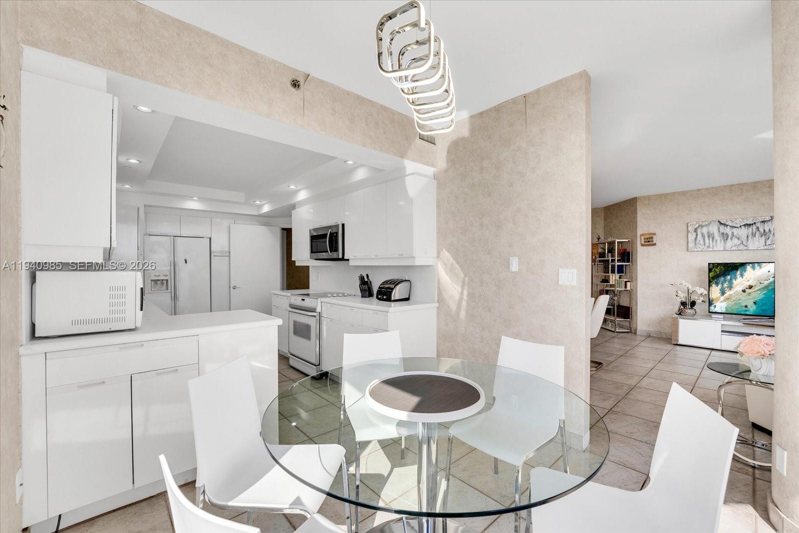 WILLIAMS ISLAND - Residential