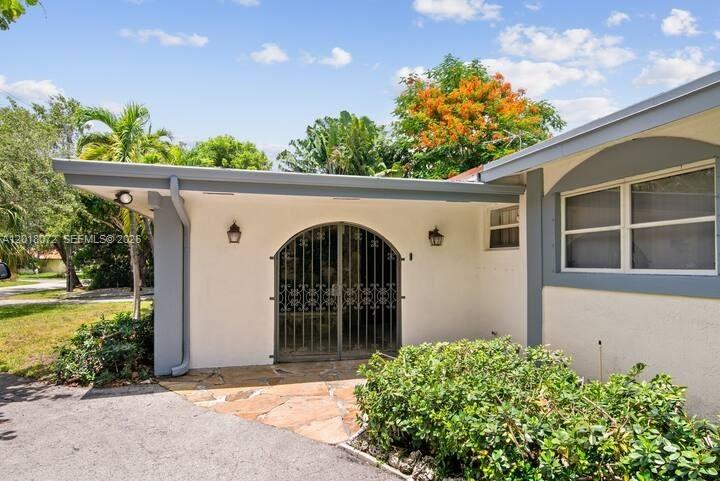HOWARD PINES - Residential