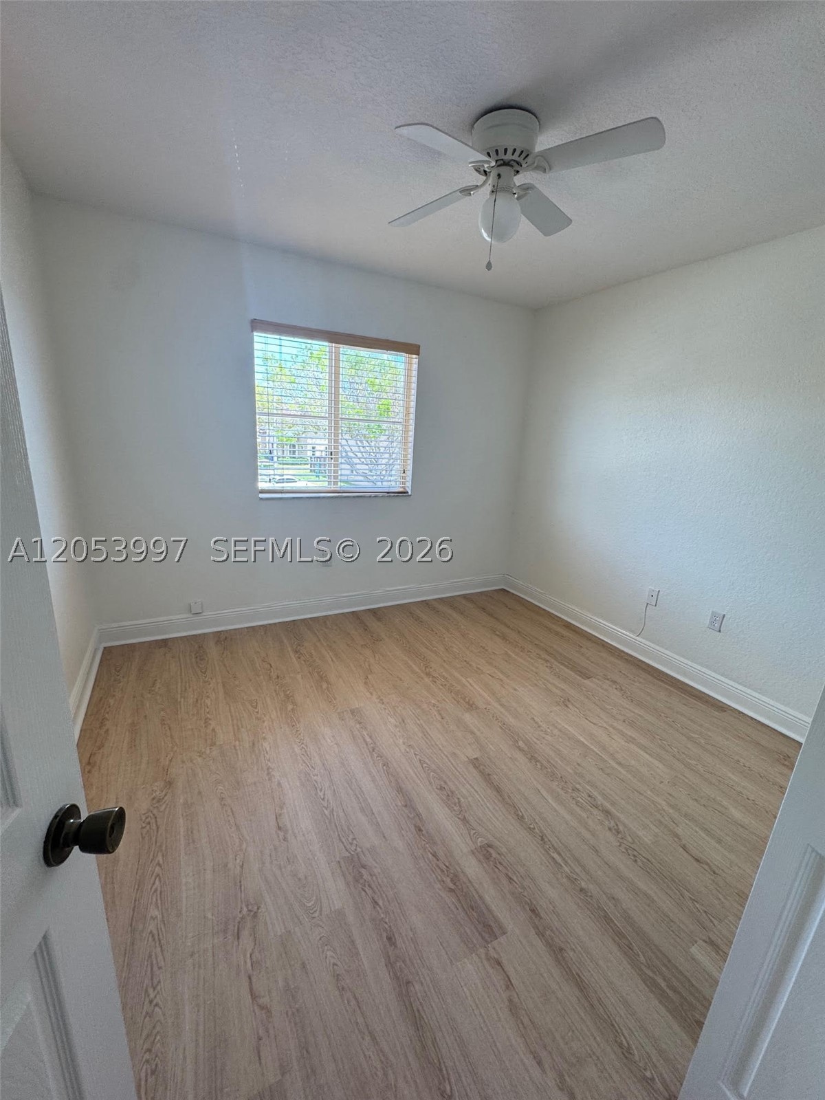 LAKES BY THE BAY JAY - Residential Lease