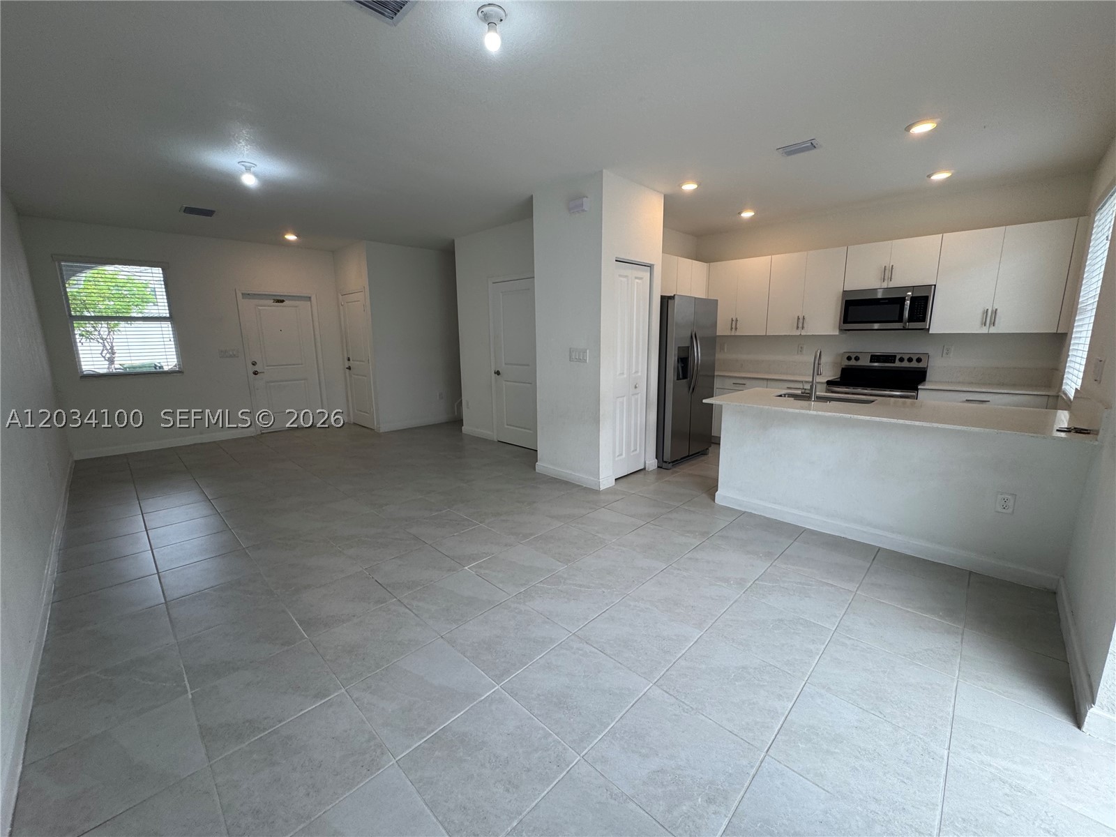 Keys Gate Residential - Residential Lease
