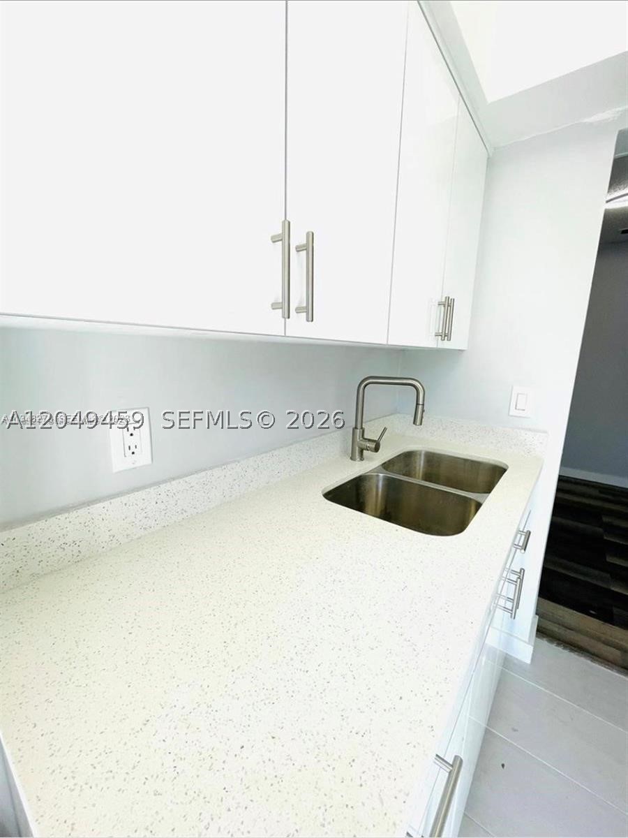 TOWN & COUNTRY APTS CONDO - Residential Lease