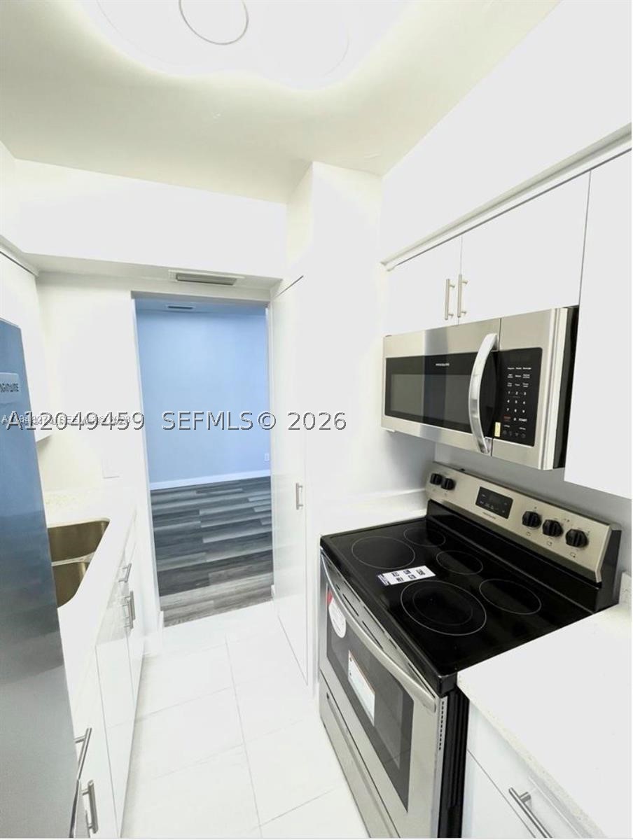 TOWN & COUNTRY APTS CONDO - Residential Lease