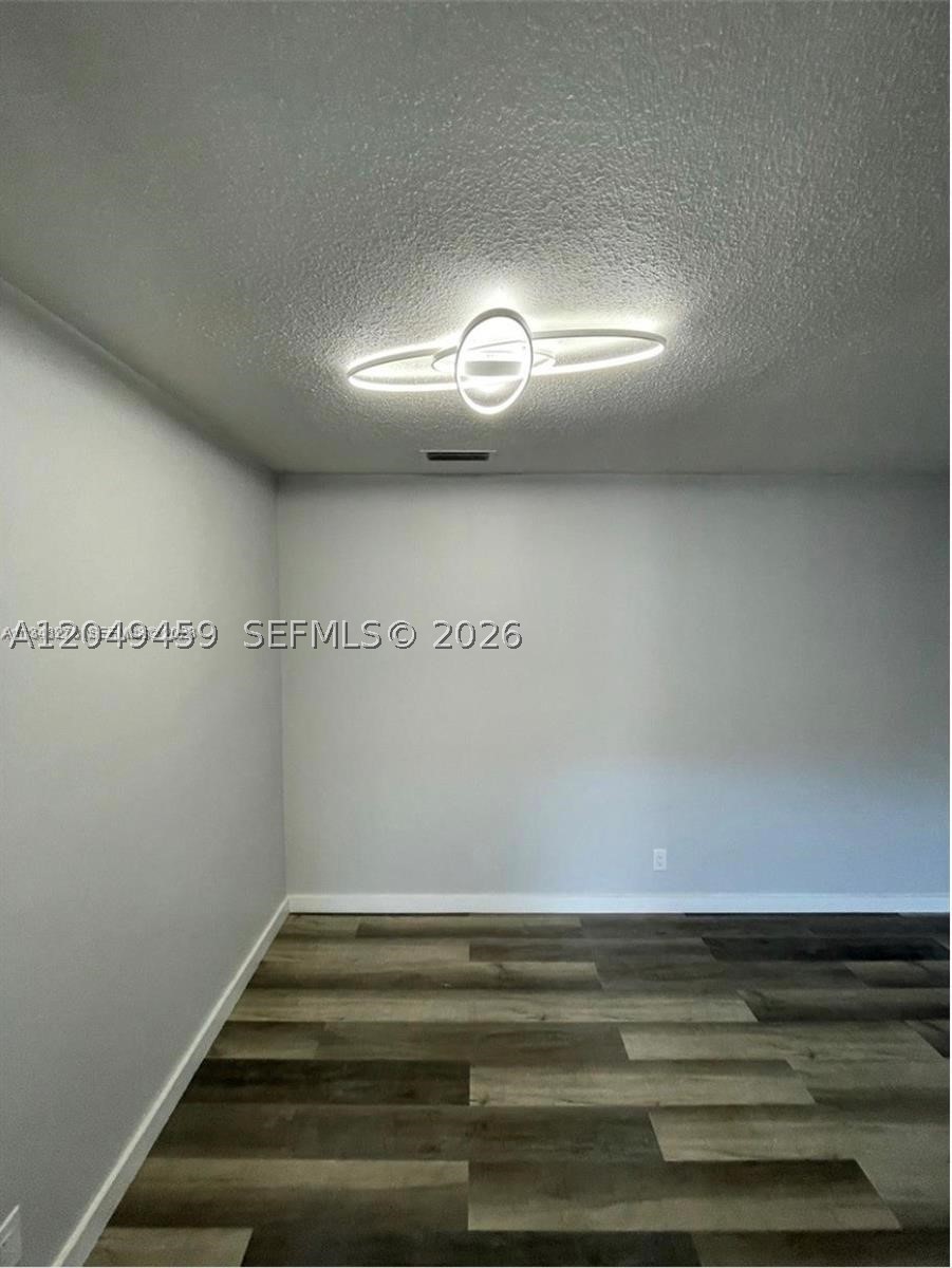 TOWN & COUNTRY APTS CONDO - Residential Lease