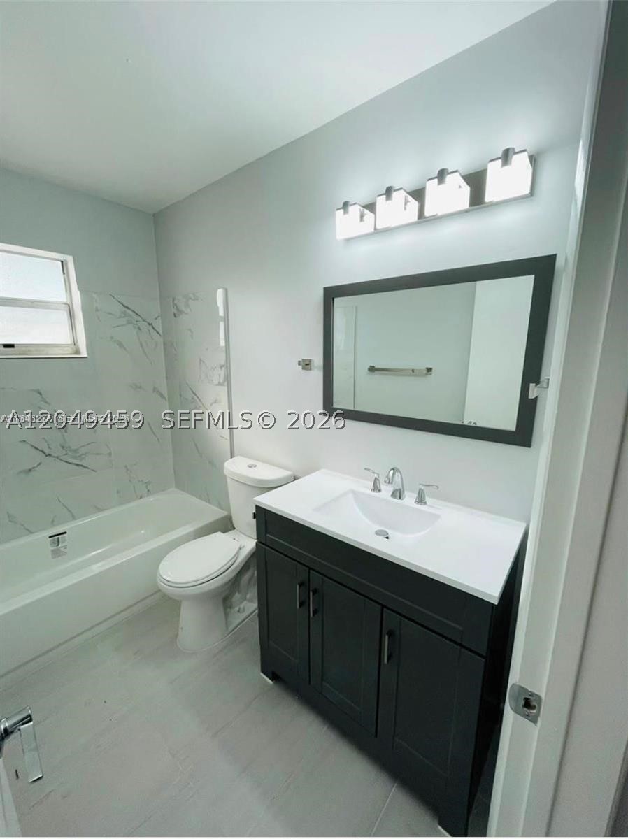 TOWN & COUNTRY APTS CONDO - Residential Lease
