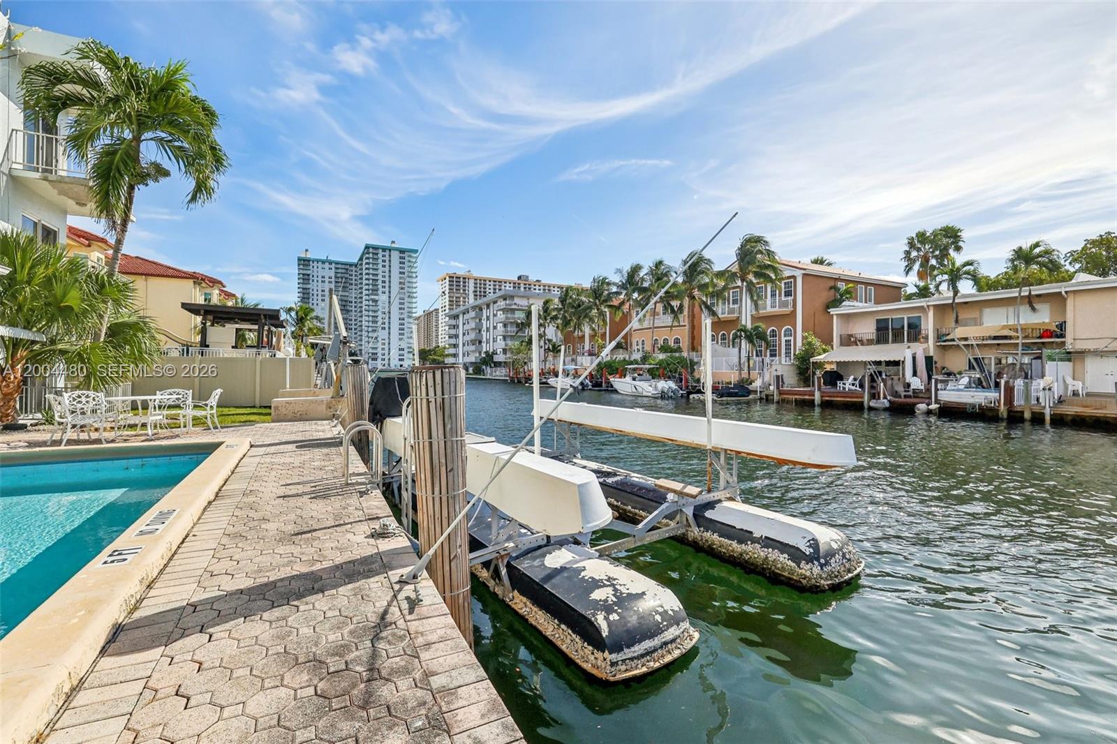 3862 BLDG CONDO - Residential