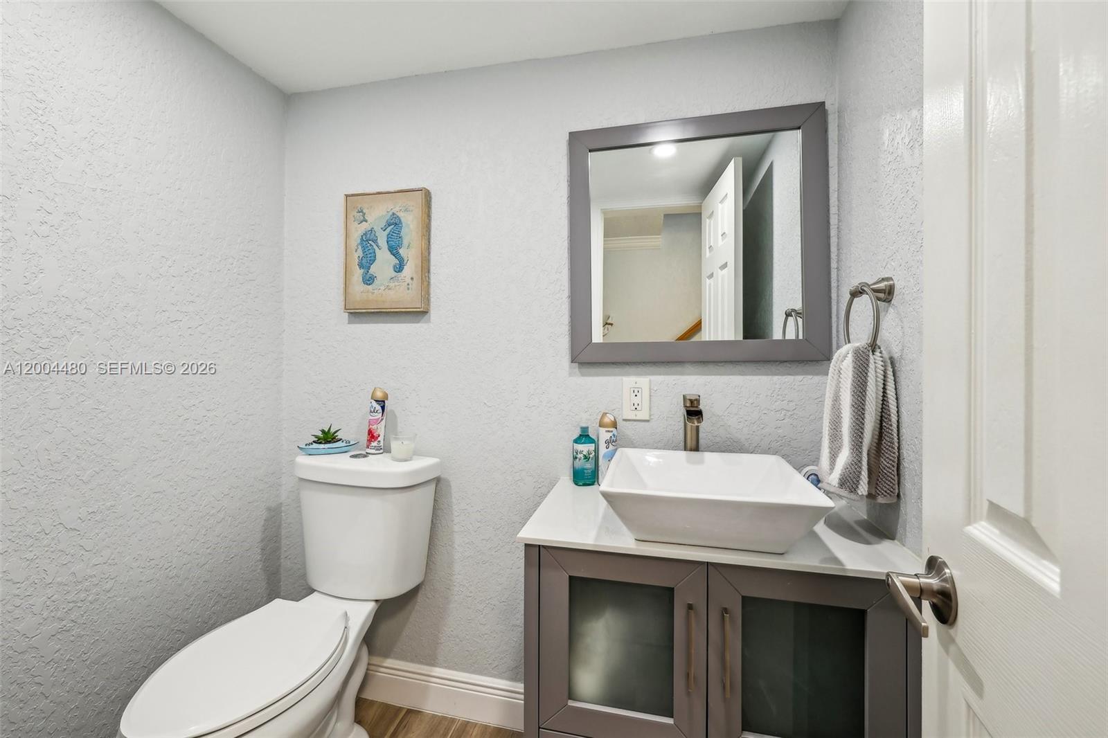 3862 BLDG CONDO - Residential